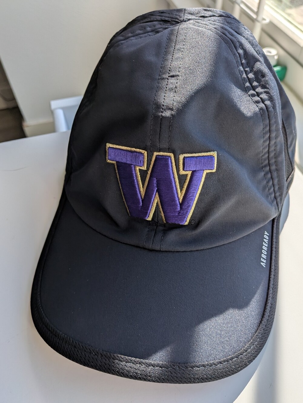 Adidas Washington Huskies AEROREADY Running Cap Hat Black UW